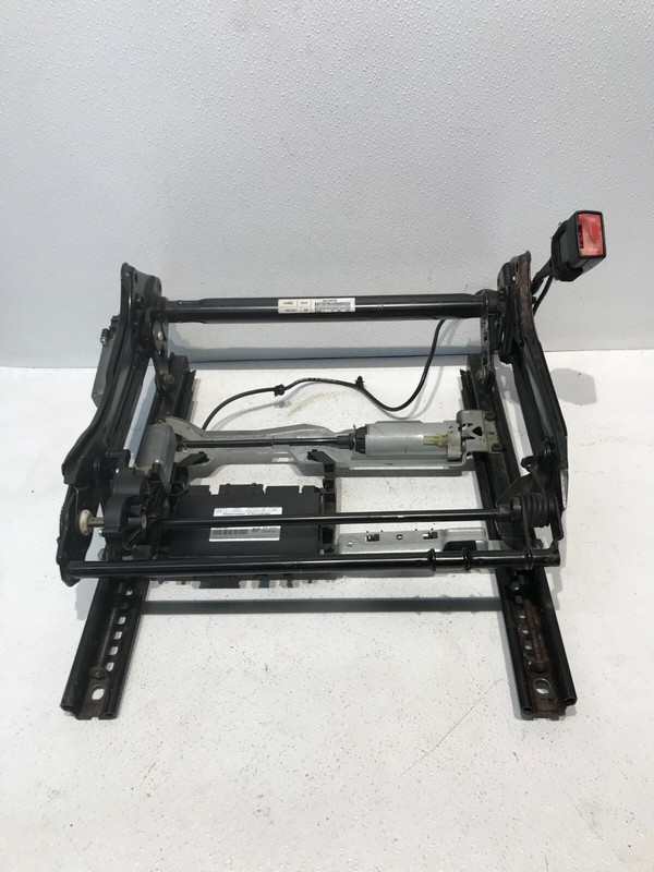 06-09 MERCEDES CLS 500 W219 FRONT RIGHT PASSENGER SEAT RAIL TRACK FRAME W/ MOTOR