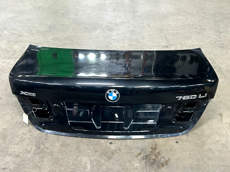 ⭐2009-2015 BMW 7-SERIES REAR TAILGATE TRUNK DECK LID SHELL BLACK OEM LOT2676