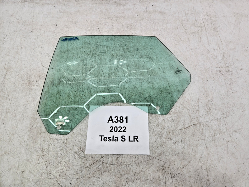 ✅ 2021-2025 OEM Tesla Model S Rear Left Driver Side Door Window Glass