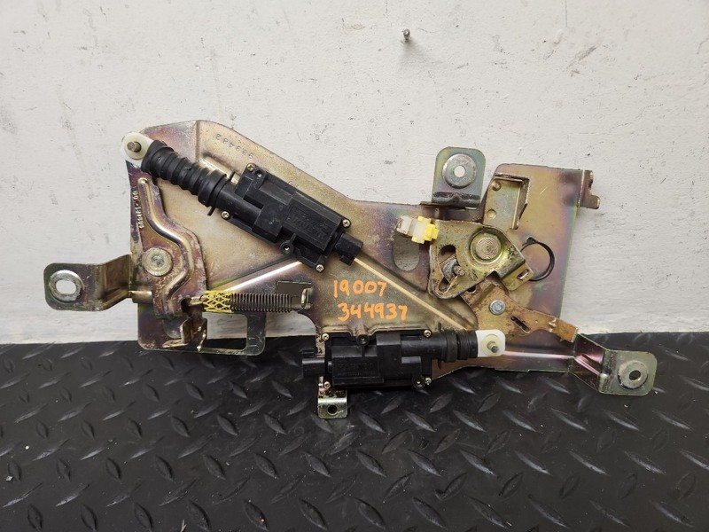 02-05 Ford Explorer Liftgate Latch Lock Controller Assembly OEM 4L2Z-78404C40-A