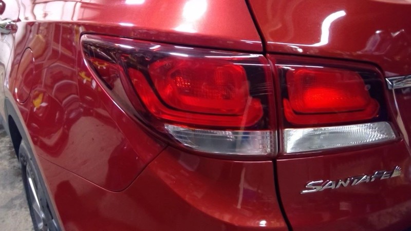 Driver Tail Light LWB Incandescent Fits 17-19 SANTA FE 1784042