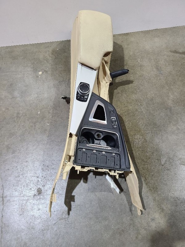 Console Front Floor Without Sliding Rear Tray Fits 12-18 BMW 320i 591772