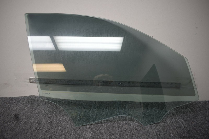 MERCEDES BENZ GLC X253 FRONT RIGHT DOOR WINDOW GLASS FACTORY OEM