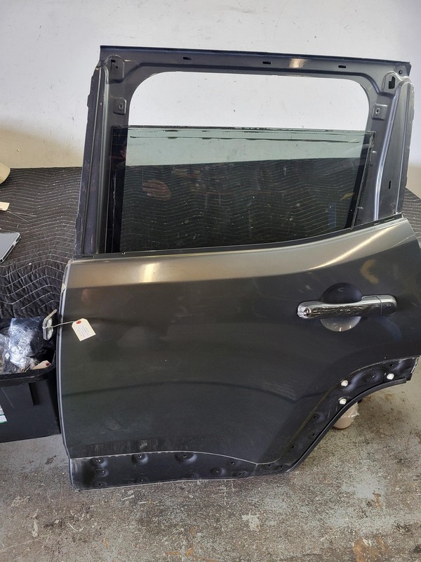 2015-2022 Jeep Renegade Left Driver Rear Door 2.4L FWD 40k Miles OEM