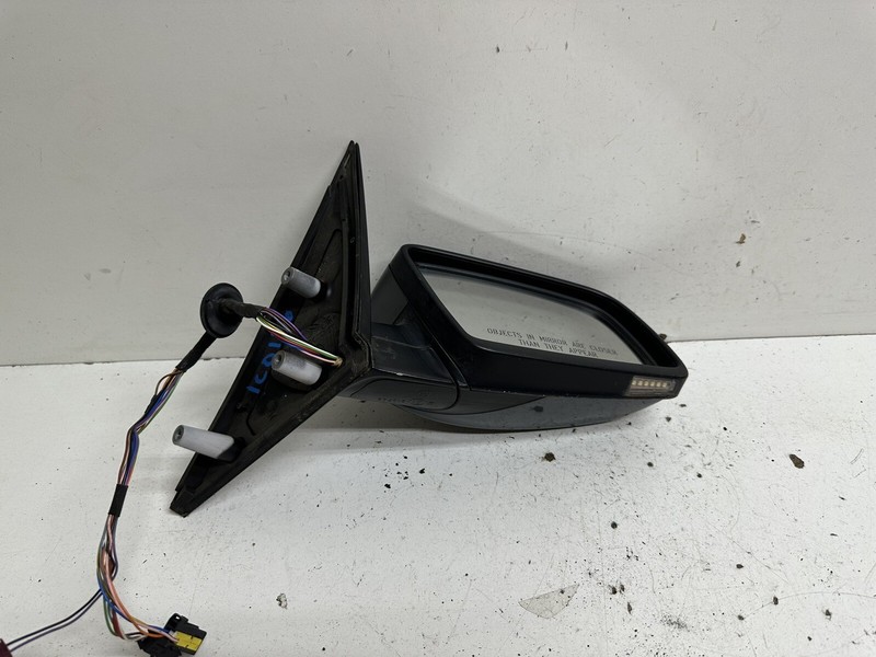 2004-2006 BMW 530i Right Front Passenger Power Side View Door Mirror Oem