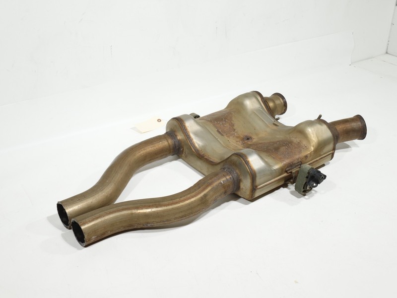 13-16 Mercedes GL450 X166 4.7L AMG Exhaust Center Muffler Resonator OEM - CUT