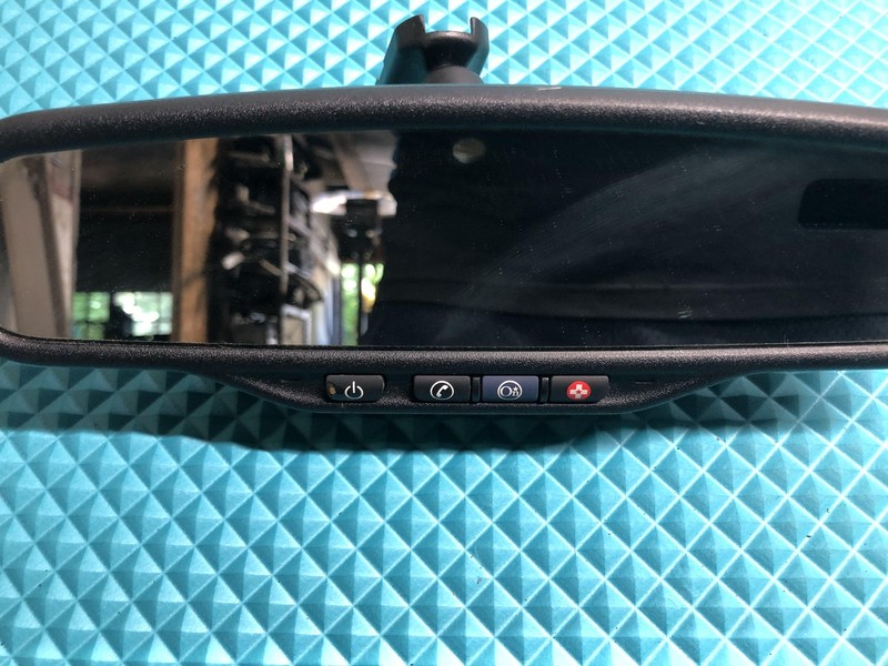2008 Buick Enclave Rear View Mirror Assembly Oem Tested Light Sensitive (DD7)