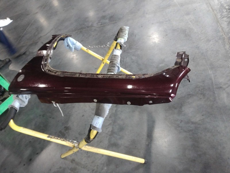 2004 Jeep Liberty Front Left Fender Maroon 64238 Used 53K Miles