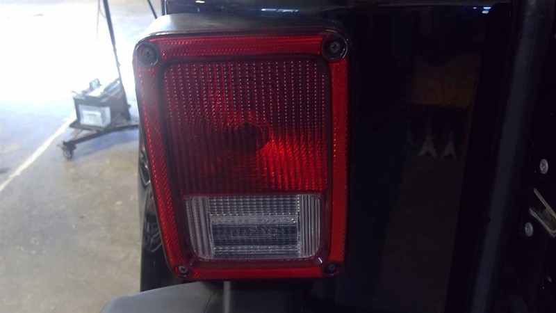 Driver Tail Light VIN W 6th Digit Jk Body Fits 07-18 WRANGLER 3400783