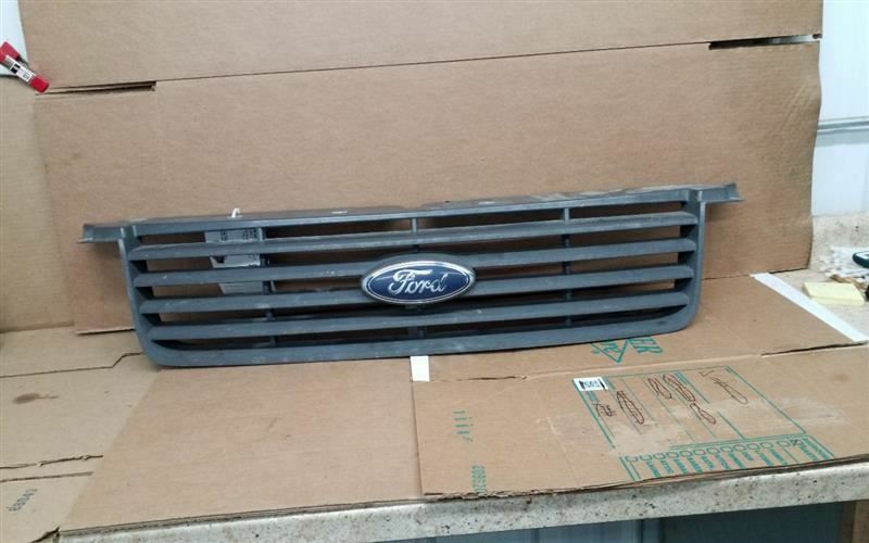 Grille 4 Bar Design Painted Black Moulded-in-color Fits 06 EXPLORER 223388