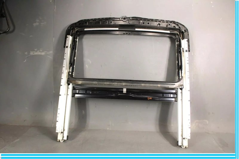11-17 Infiniti QX56 QX80 Upper Sunroof Sliding Roof Rail Frame Housing OEM