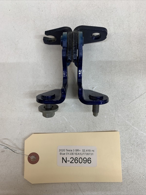 ⚡️Tesla Model 3 hinges for the front left driver's door AO46571 26096 B74