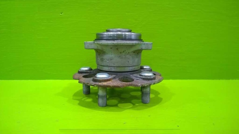 05 06 07 08 09 10 HONDA ODYSSEY 3.5L AT REAR WHEEL HUB OEM 2288-85
