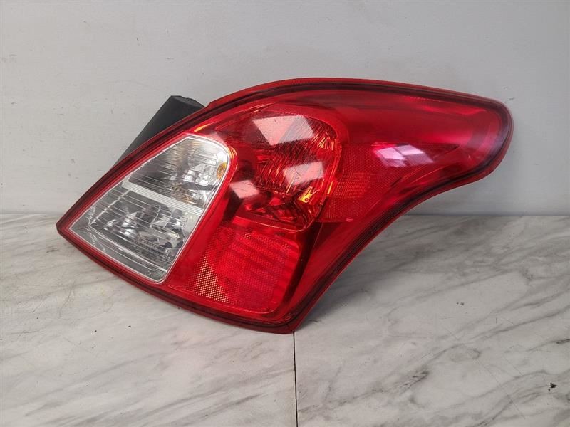 Passenger Tail Light Quarter Panel Mounted Sedan Fits 12-19 VERSA 574805