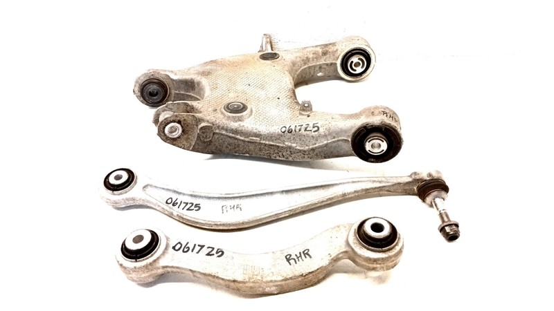 11-16 BMW F10 528i 550i AWD xDRIVE CONTROL ARM SET REAR RIGHT PASSENGER 061725