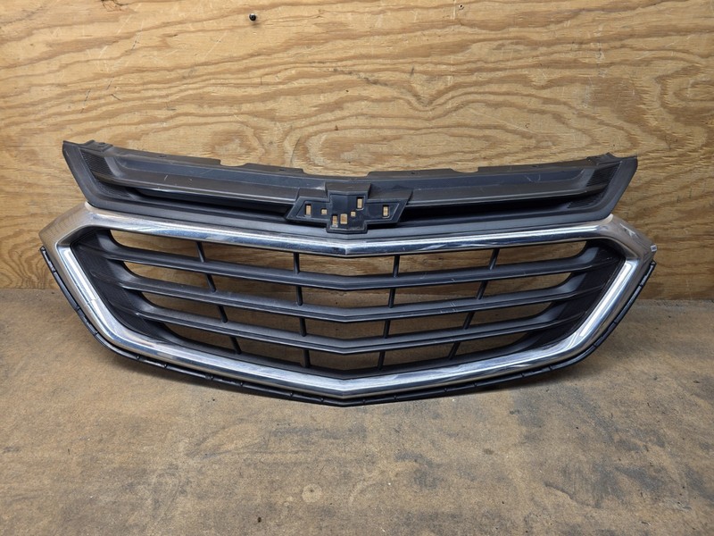 2018 2019 2020 2021 Chevrolet Equinox Front Bumper Chrome Grille W/O Emblem OEM