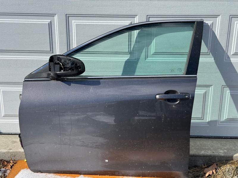 TOYOTA CAMRY Front Left LH Door Shell OEM 2015 - 2017 *