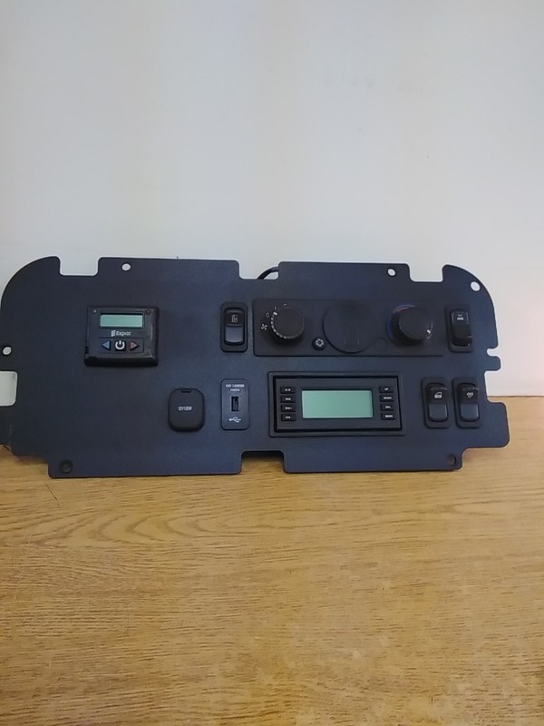 Kenworth Paccar Switch Control Panel U64-1208-222212221