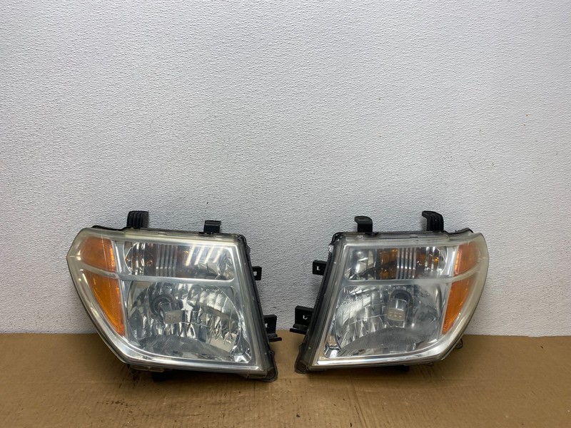 2005 2006 2007 Nissan Pathfinder Halogen Headlights Left+Right Oem AC7720 DW