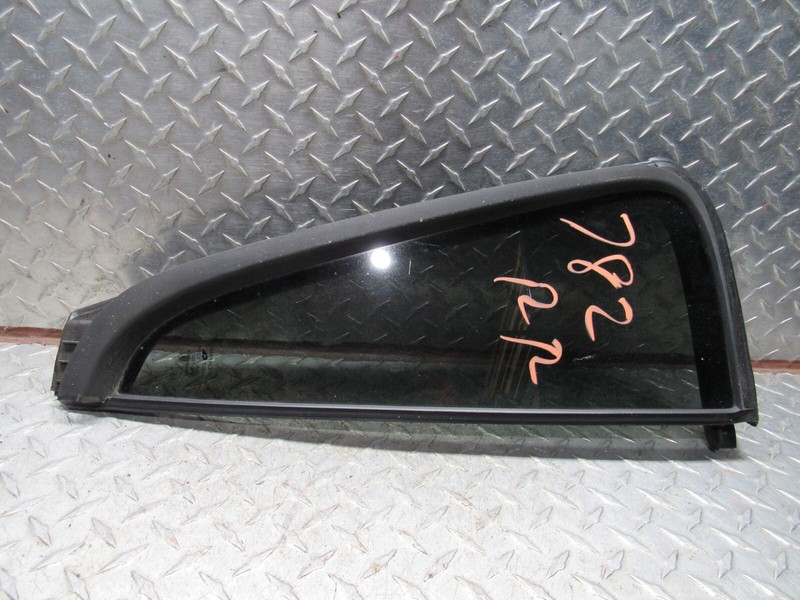 04-15 NISSAN ARMADA/ 04-10 QX56 RIGHT PASSENGER REAR DOOR VENT GLASS WINDOW OEM
