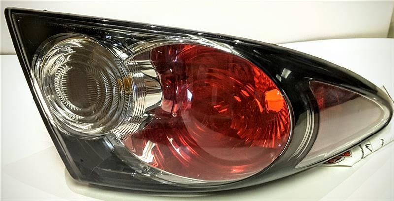 06 07 MAZDA 6 L. TAIL LIGHT SDN 4 DR SPEED6 TURBO QUARTER PANEL MOUNTED 152167