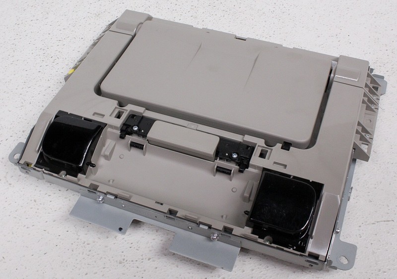 OEM Acura MDX Rear Entertainment Display Screen 39460-STX-A04ZD Scratches