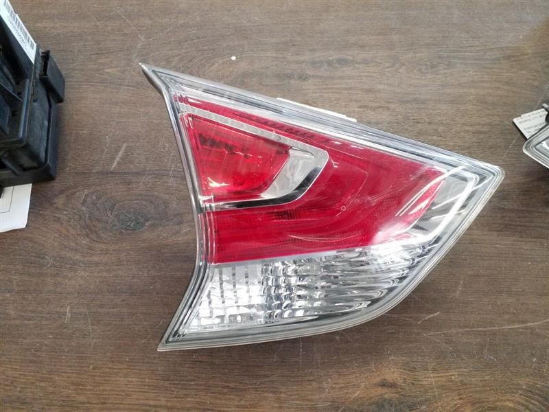 Driver Tail Light VIN K 1st Digit Korea Built Fits 15-17 ROGUE 3335196