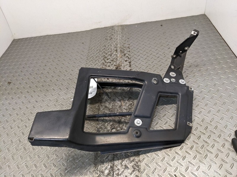 06-10 Saturn Sky RedLine Front Right Passenger Bumper Fender Support Bra 1184875