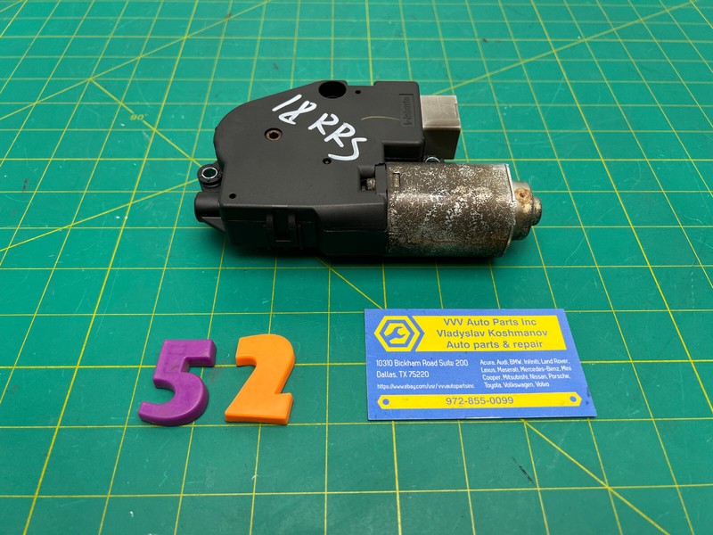 13-22 Range Rover Sport L494 SUNROOF SUN ROOF MOTOR ACTUATOR OEM