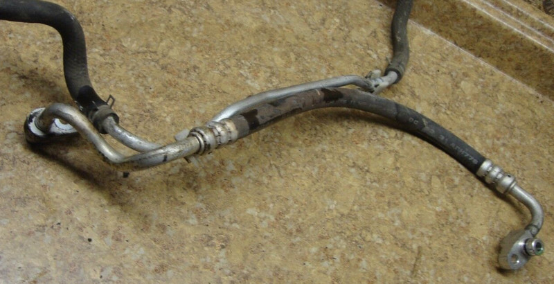 2003 Nissan Altima 2.5S 2.5 L S SL Radiator Cooling Coolant Hose Line Tube A/C