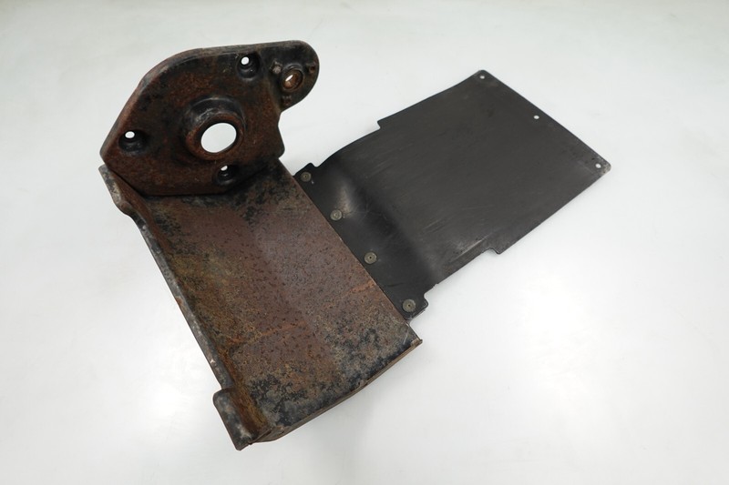 1990 Yamaha SnoSport 125 ES / SV125EP OEM Engine Bracket 87A-21419-00-00
