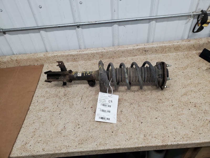Driver Left Strut Front Fits 15-16 CR-V 307605