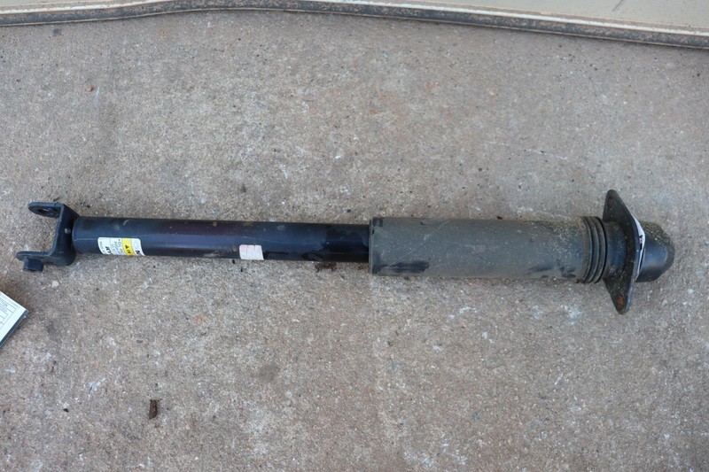 2019-2022 NISSAN ALTIMA REAR RIGHT PASSENGER SUSPENSION SHOCK STRUT ABSORBER OEM