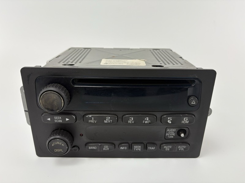 03 04 05 06 Chevrolet TRAILBLAZER AM FM Radio CD Player Receiver 15104155