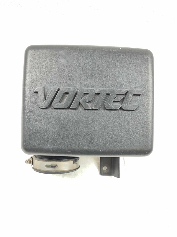 1999 Silverado 1500 5.7L Vortec Air Intake Resonator Box P/N 15998580