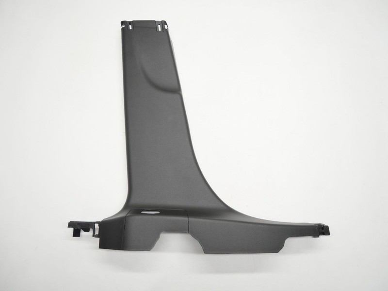2020-2024 BUICK ENCORE GX LEFT LH DRIVER SIDE LOWER B PILLAR TRIM COVER OEM