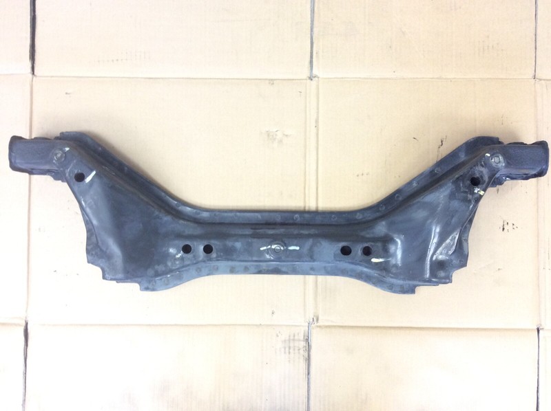 97 1997 CL 2.2L Crossmember Rear Suspension Frame Cross Beam Cradle Bar OEM