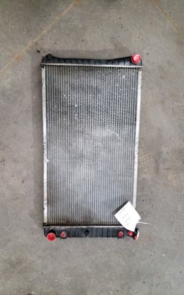 Radiator 1" Thick With Coolant Level Indicator Fits 91-93 CAPRICE 231444