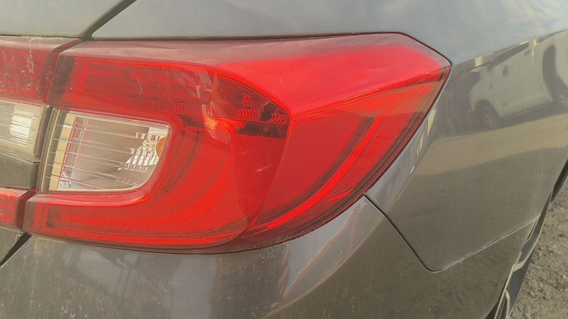 Tail Light Assembly HONDA ACCORD Right 18 19 20 21 22
