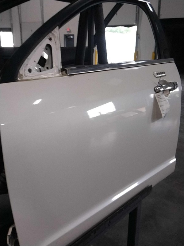 2010 Lincoln MKZ Left Front Door White 4DR Sedan Used OEM Part 123954