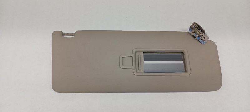 18-'23 VOLKSWAGEN ATLAS right passenger Sun visor OEM Grade A!