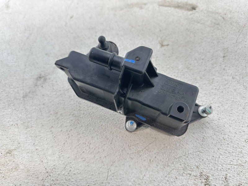 2021-2025 FORD BRONCO SPORT ENGINE OIL CRANKCASE LEFT VENT VALVE SEPARATOR OEM