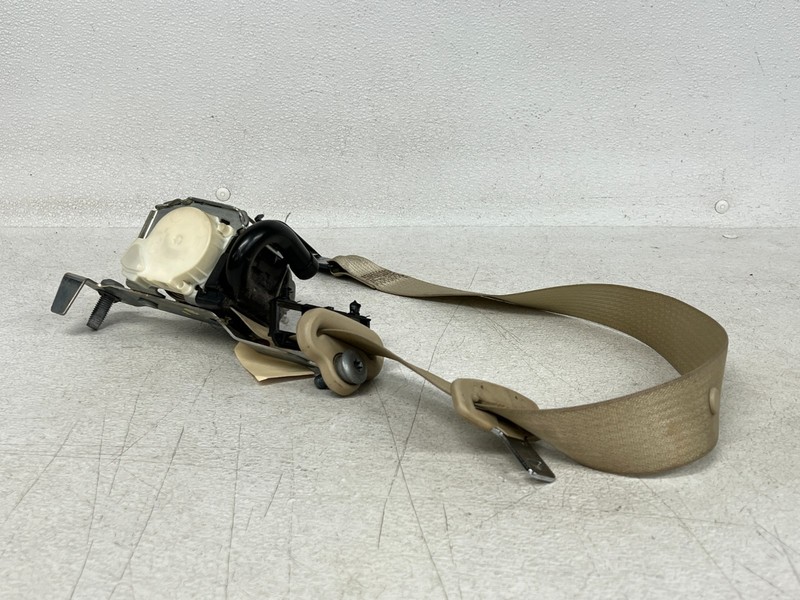 ⭐2015-2017 LINCOLN NAVIGATOR FRONT RIGHT RH SIDE SEAT BELT RETRACTOR OEM LOT2703