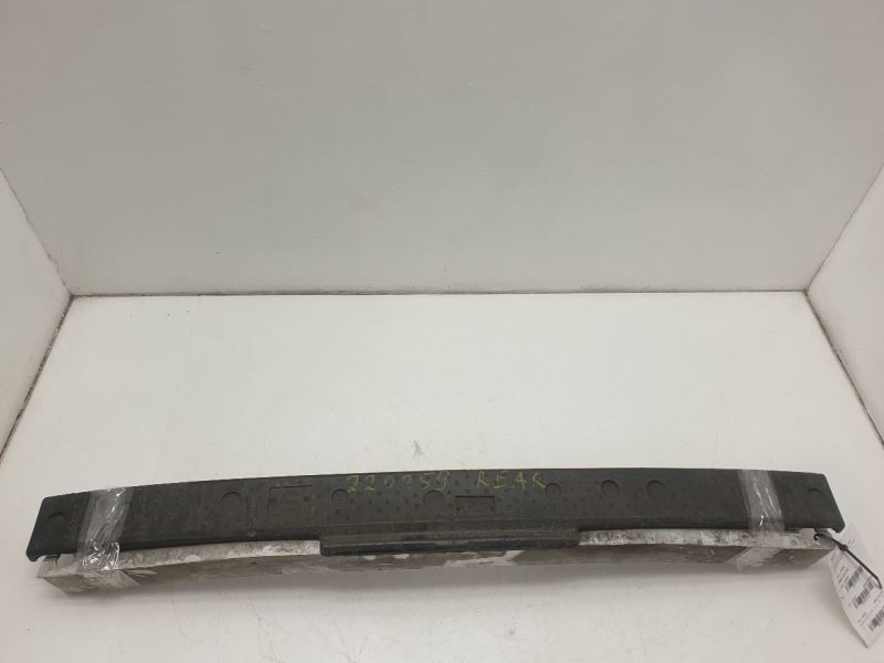 18-19 TOYOTA CAMRY REAR BUMPER REINFORCEMENT BAR