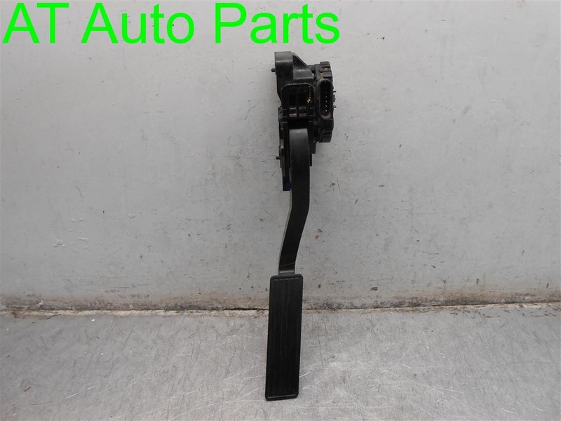 2013 GMC TERRAIN 2.4L 1K MILES ELECTRONIC GAS PEDAL OEM 25798449