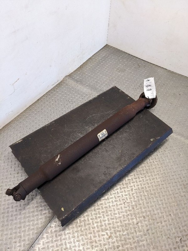 Rear Drive Shaft 4WD Fits 00-05 TAHOE 1182624