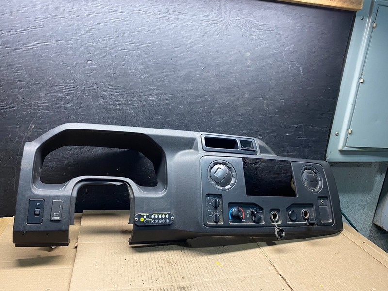 2009 - 2014 Ford E150 E250 Gauge Speedometer Cluster Radio Bezel Trim L6788 DG