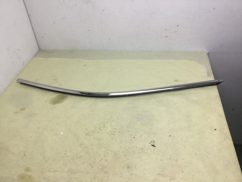 Bentley Flying Spur W12 Front Left Door Upper Window Chrome Molding Trim 13-18:Y