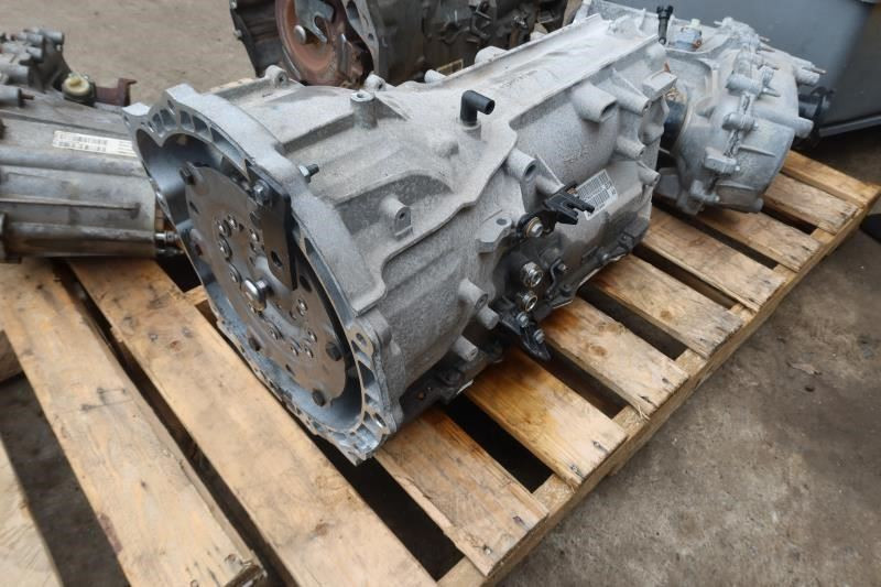 2018-2024 Jeep Wrangler JL 2.0L OEM Automatic Transmission Assembly 68271078