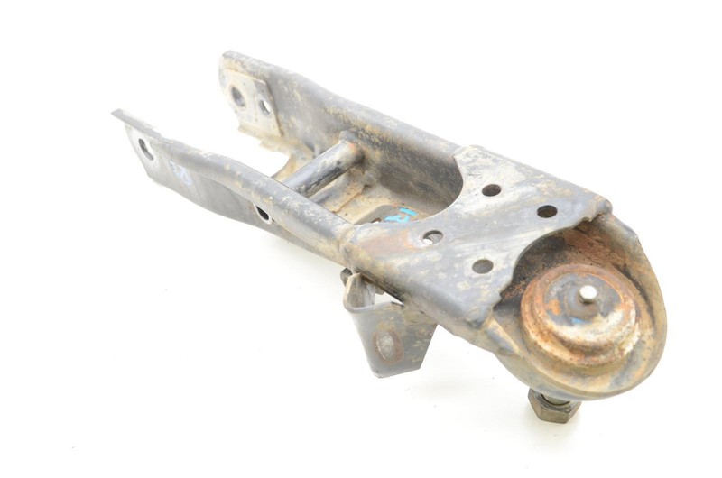 98-04 FRONTIER Passenger Right Front Lower Control Arm 54500-9Z500